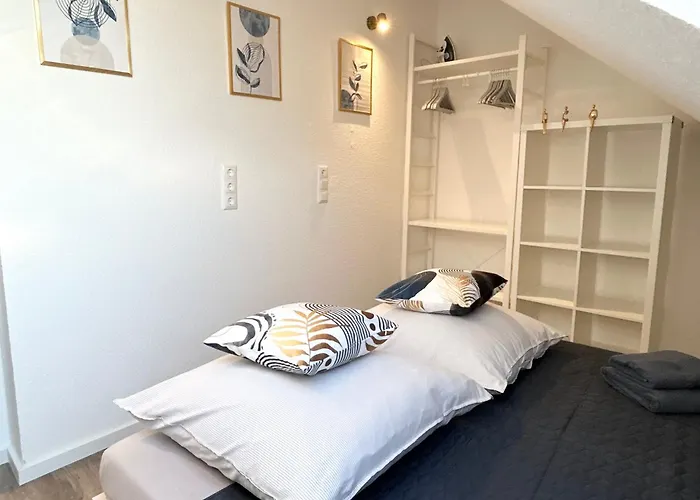 Lgh-Moderne, Ruhige Wohnung, Naehe Zum Flughafen Und Autobahn, 24H-Self-Check-In, Vollausgestattet, Disneyplus, Waschmaschine